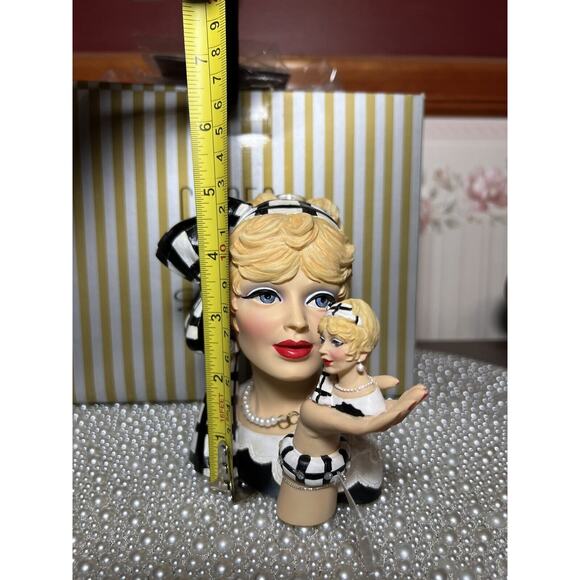 CAMEO GIRL “Perfect Match” SASHA, 1964, 396/750 MIB With COA - Picture 3 of 10